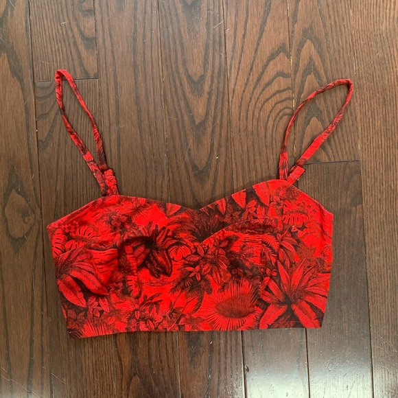 Red crop top 4 - Picture 5 of 6